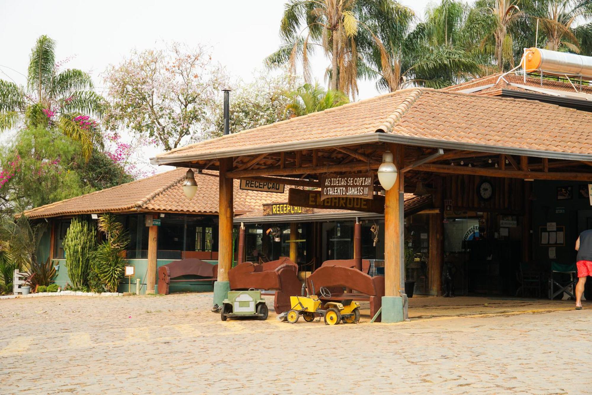 Hotel Fazenda Pocos De Caldas Bagian luar foto